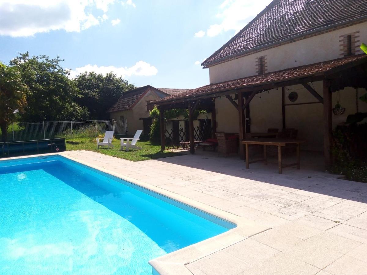 Chateau Latour Fours  Zewnętrze zdjęcie